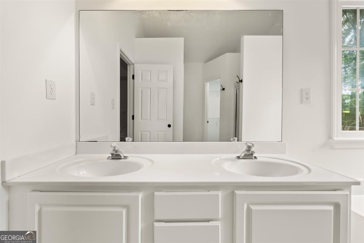 3145 Aintree Chase Property Photo 18
