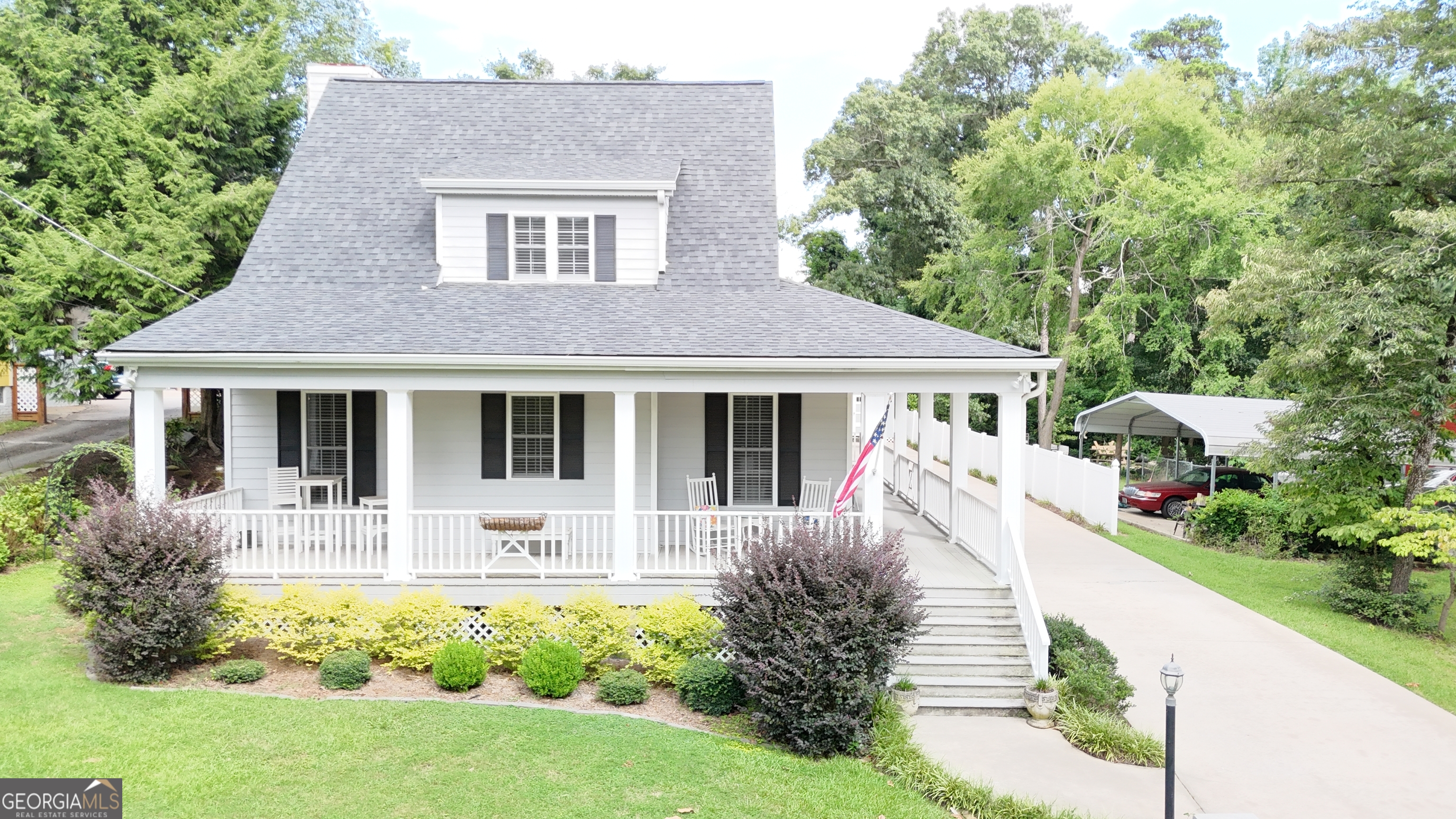 175 Springdale Road Property Photo 2
