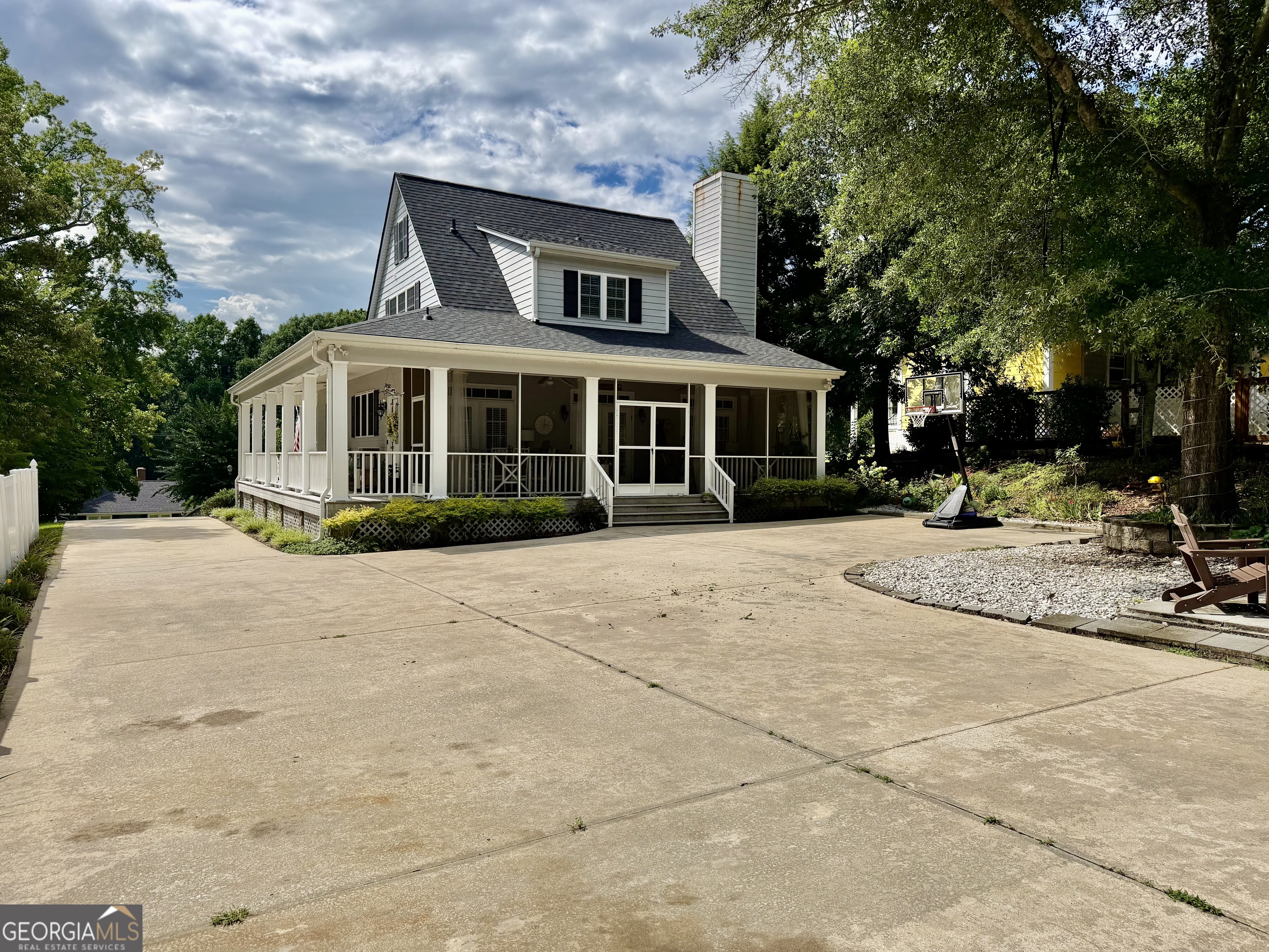 175 Springdale Road Property Photo 11