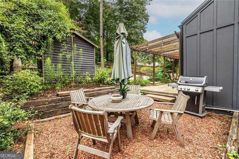 1464 Oldfield Road Property Photo 7