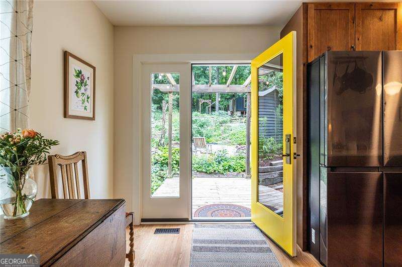 1464 Oldfield Road Property Photo 23