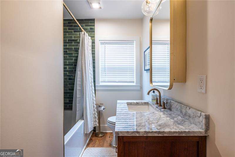 1464 Oldfield Road Property Photo 36