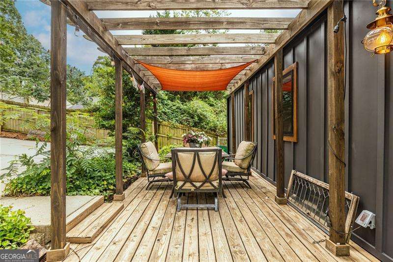1464 Oldfield Road Property Photo 45