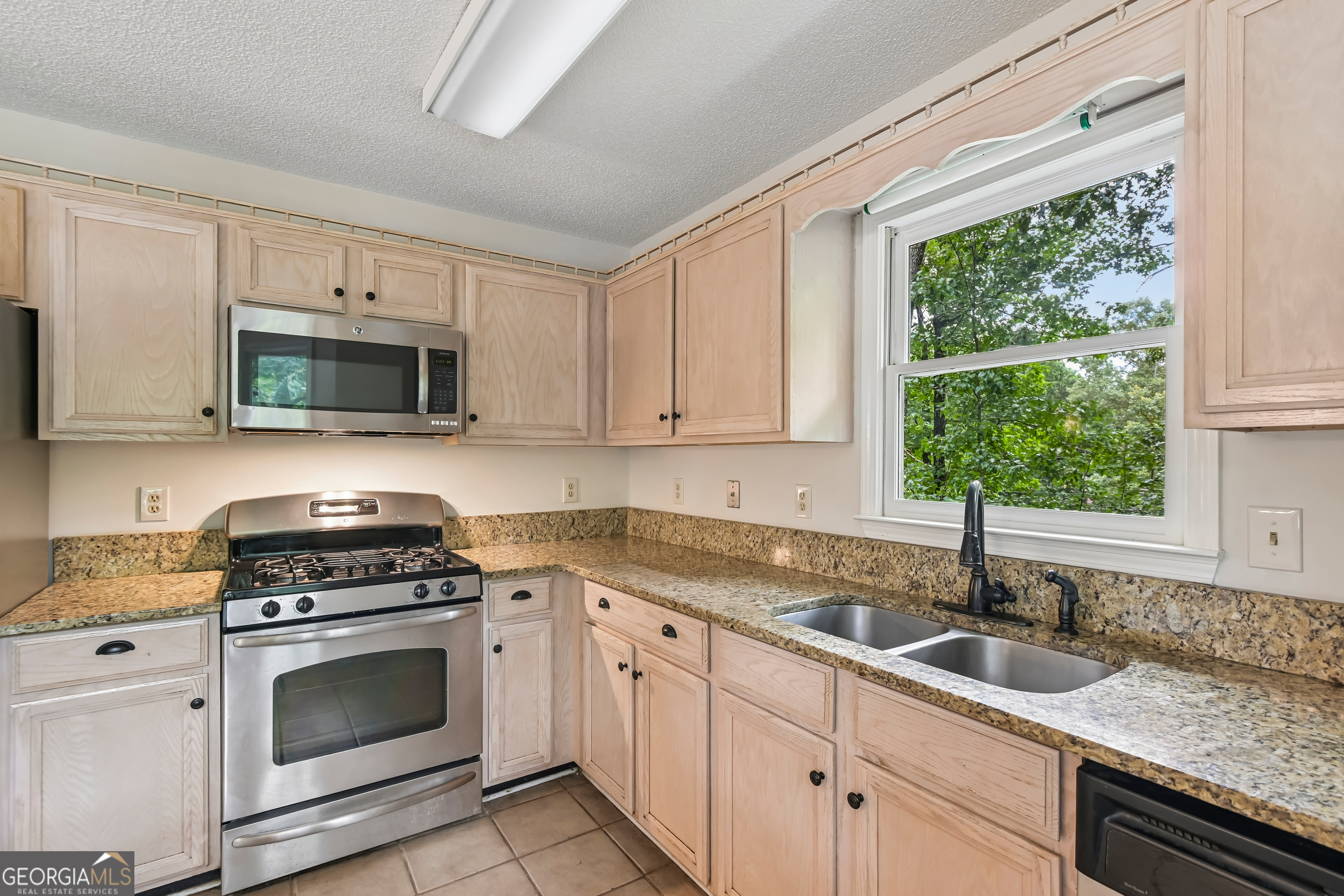 18 Misty Ridge Place Property Photo 14