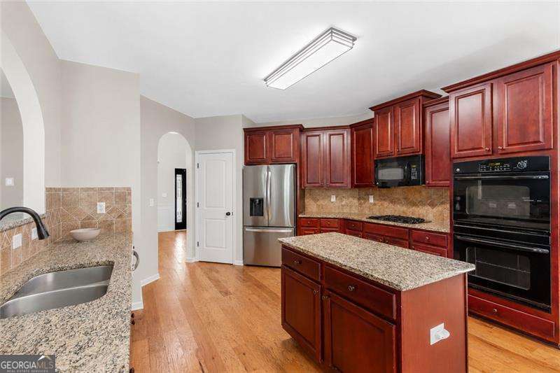 4815 Roosevelt Circle Property Photo 24