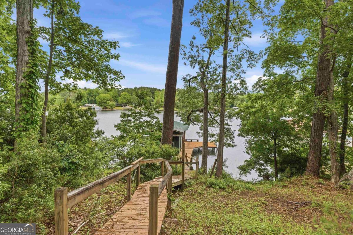 451 Loblolly Drive Property Photo 4