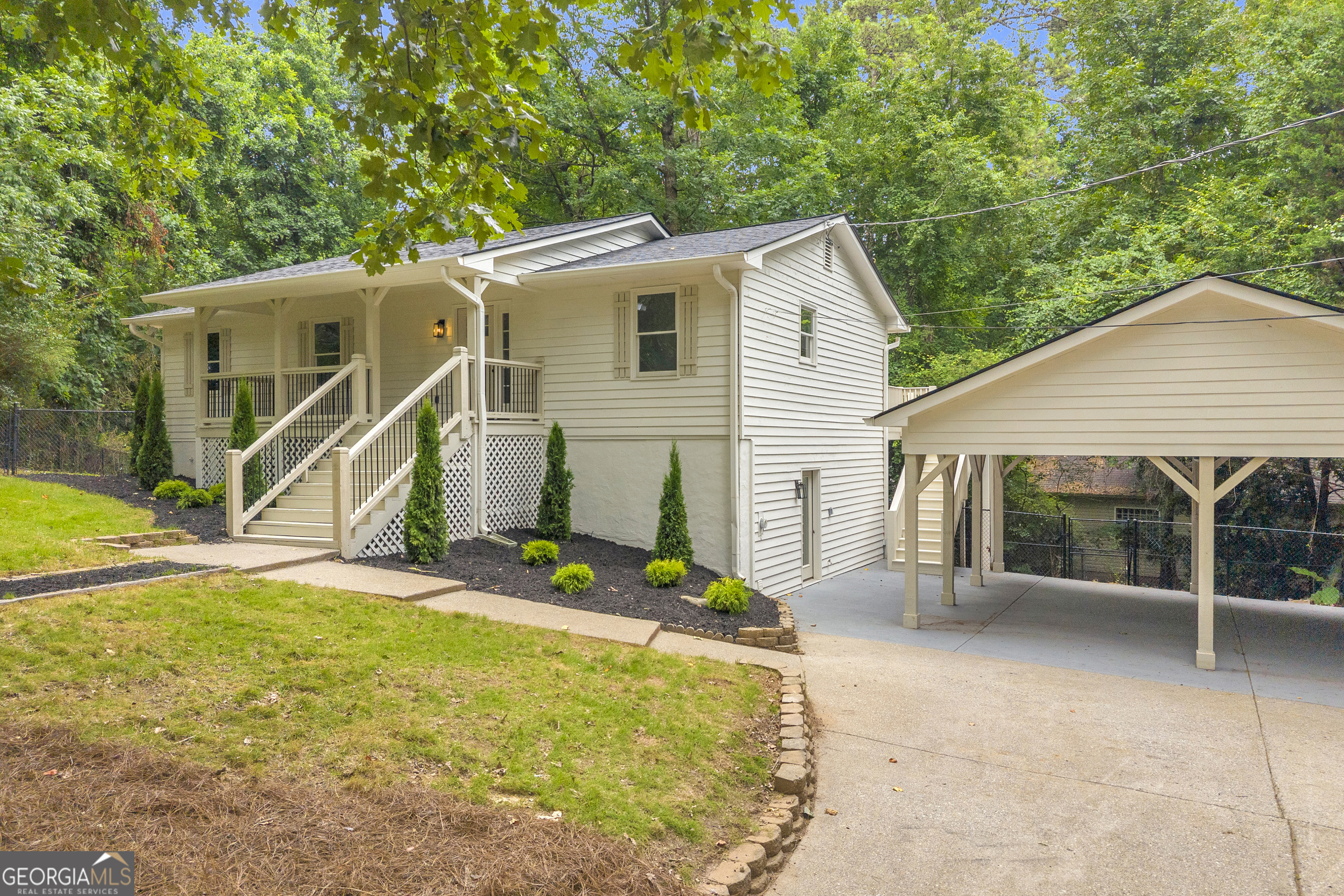 2910 Hamilton Road Property Photo 1