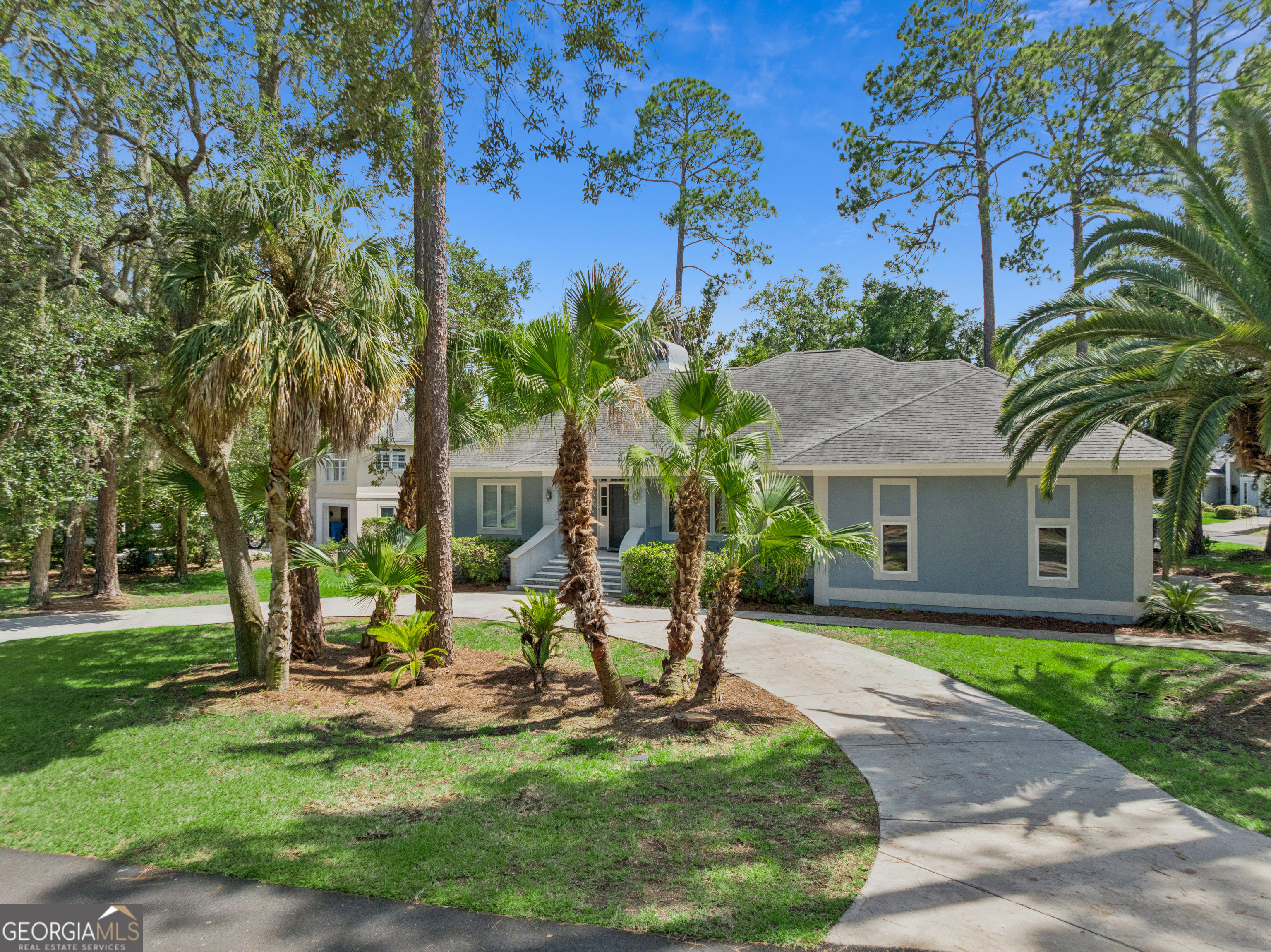 400 Vassar Point Drive Property Photo 1