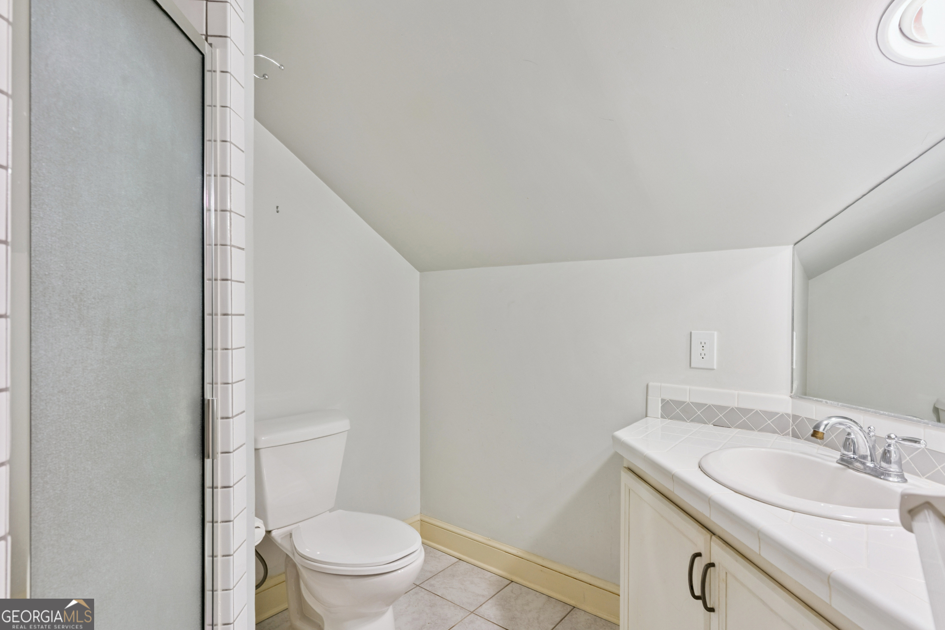 400 Vassar Point Drive Property Photo 48