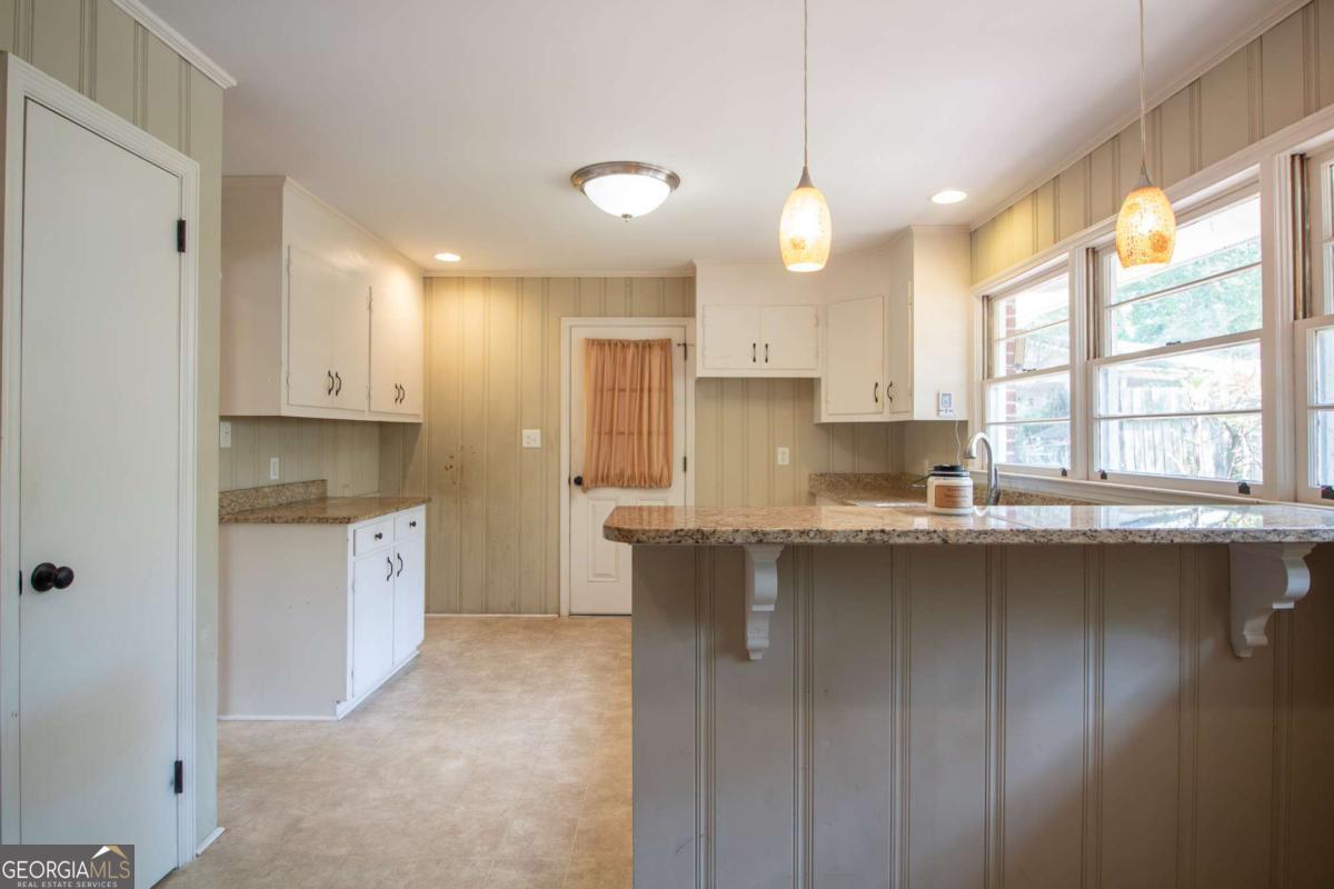 325 Fortson Drive Property Photo 11