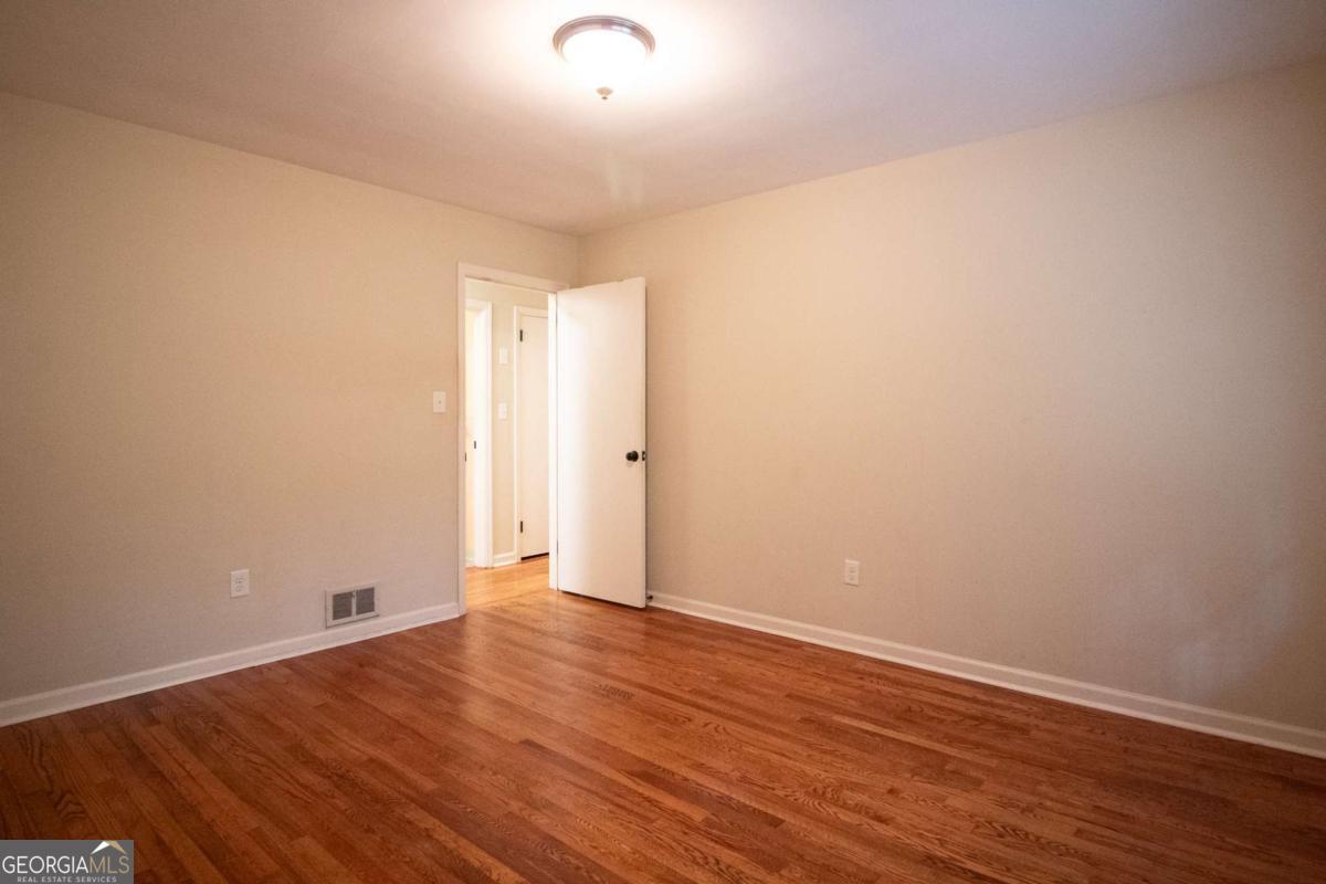 325 Fortson Drive Property Photo 20