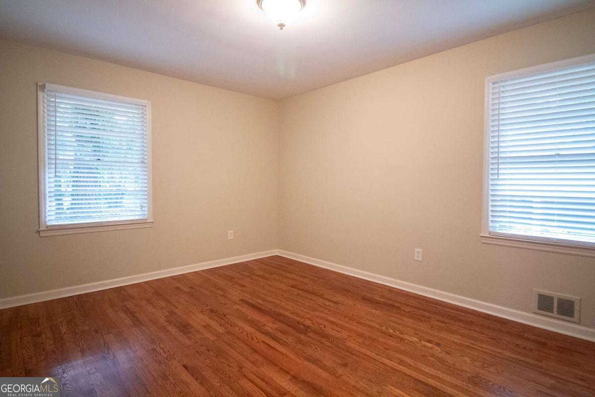 325 Fortson Drive Property Photo 21