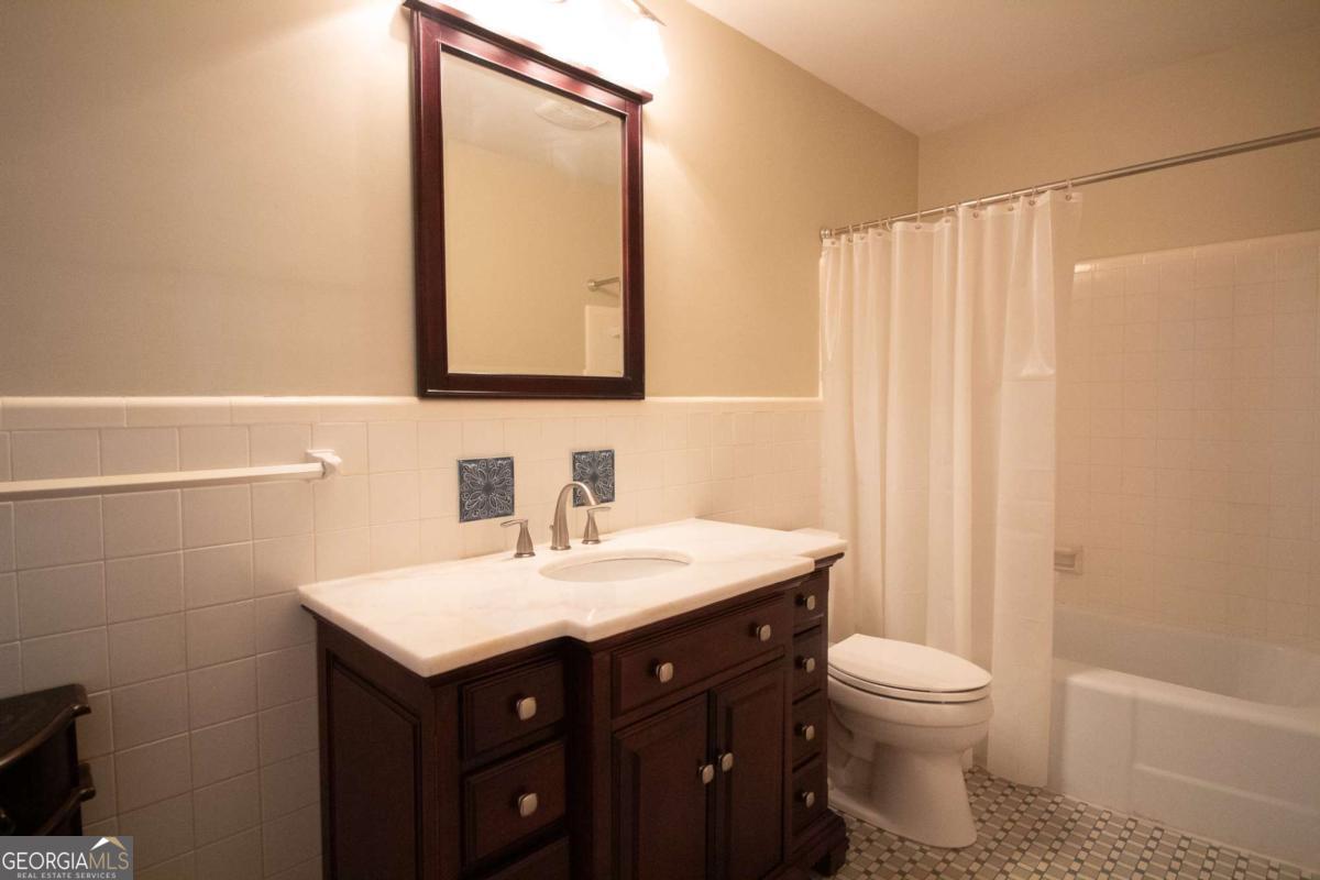 325 Fortson Drive Property Photo 27