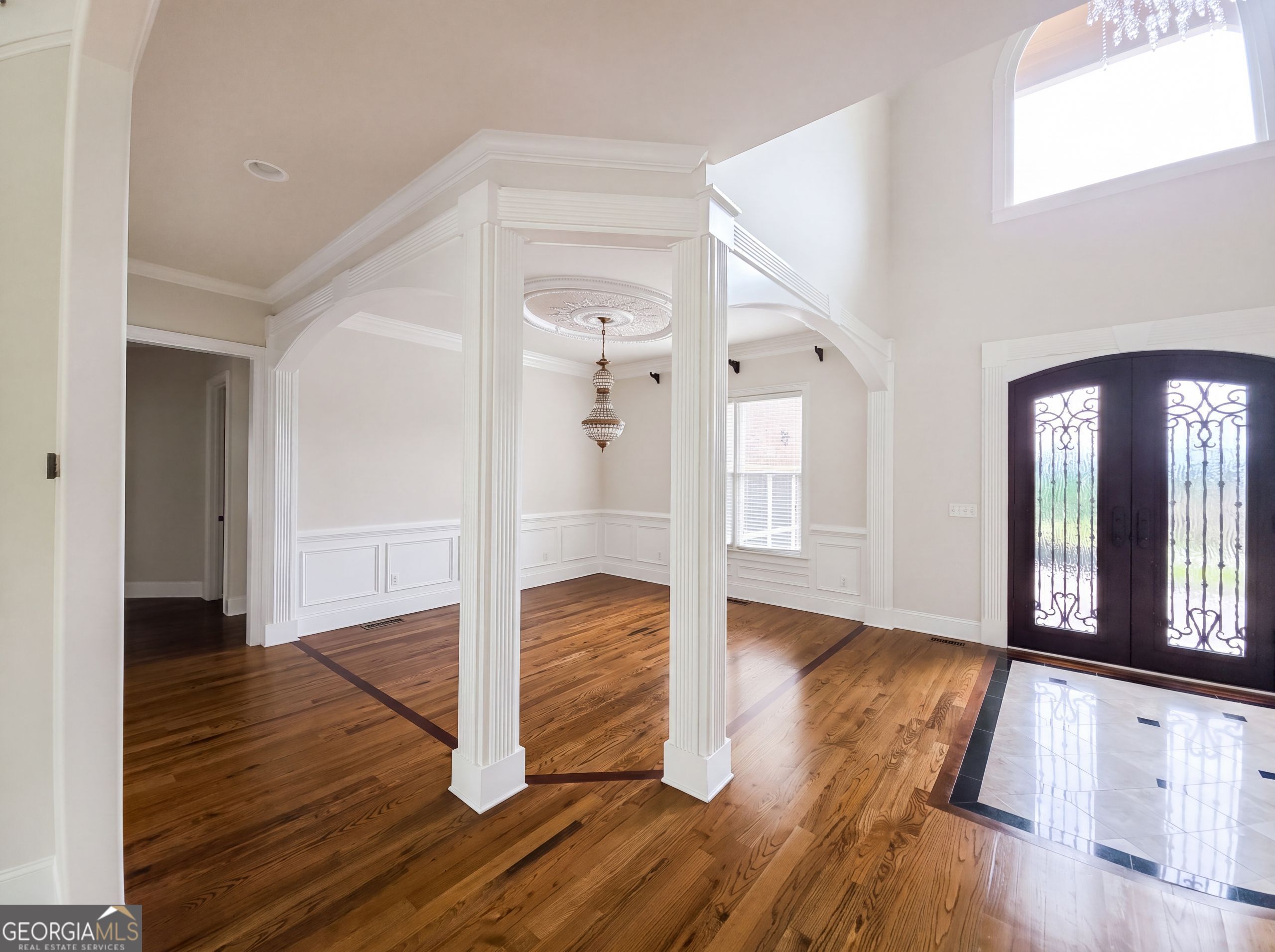 2711 Wildflower Way Property Photo 6