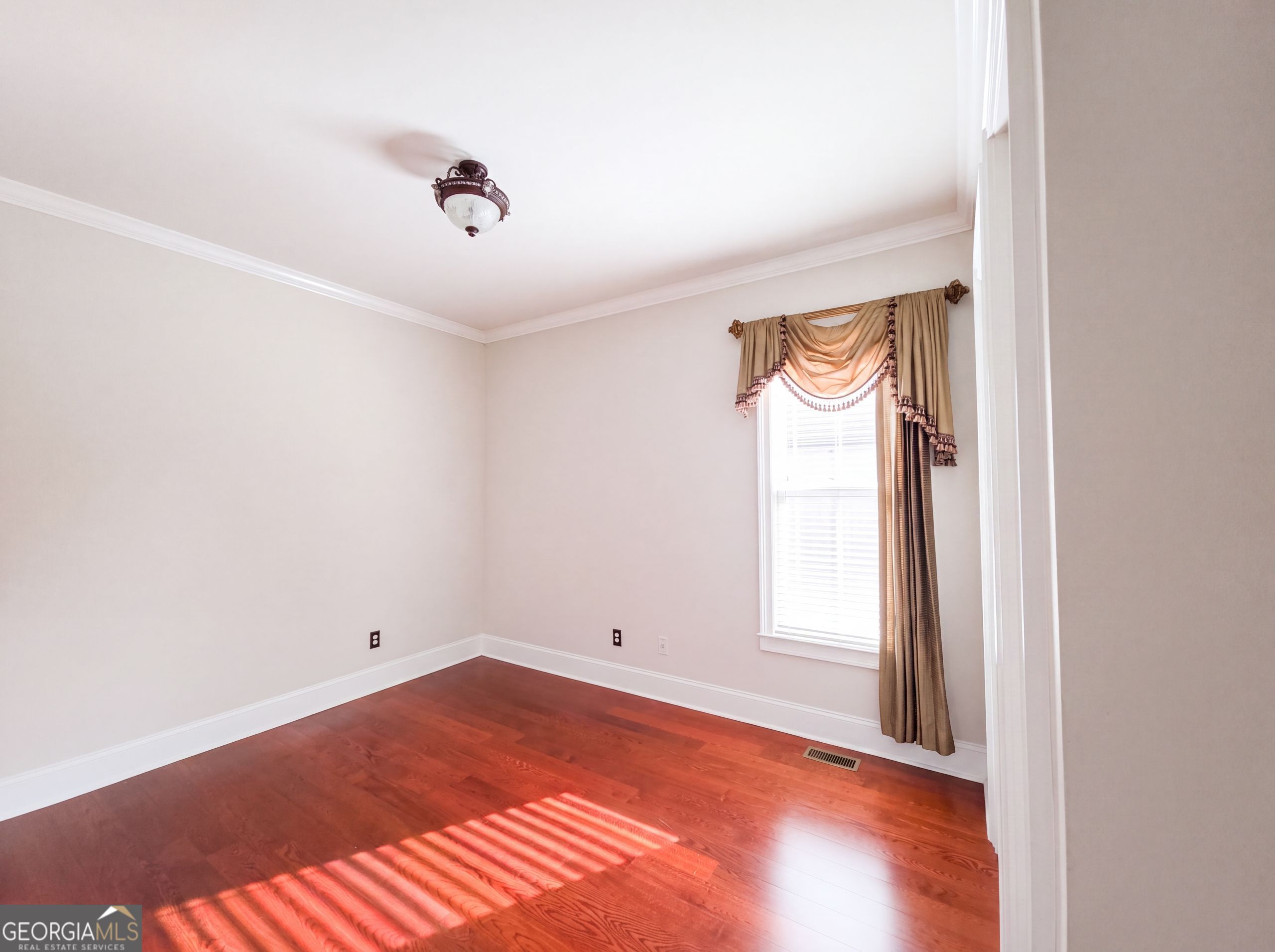 2711 Wildflower Way Property Photo 18