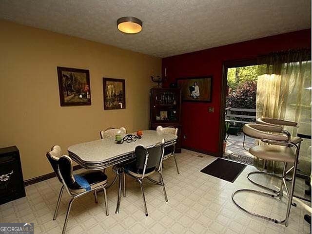 245 Rocky Drive Property Photo 3