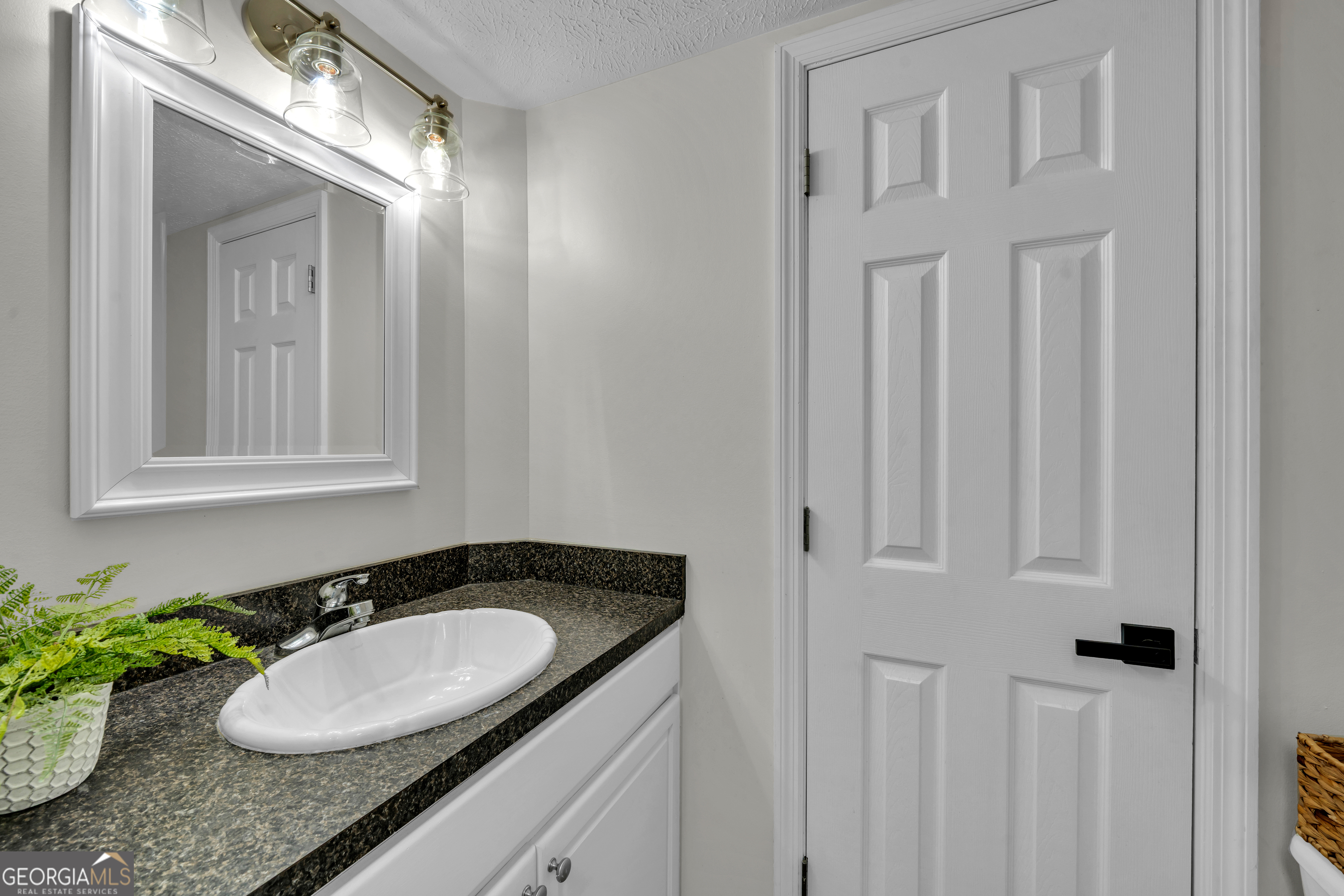 20 Hurst Road Property Photo 17