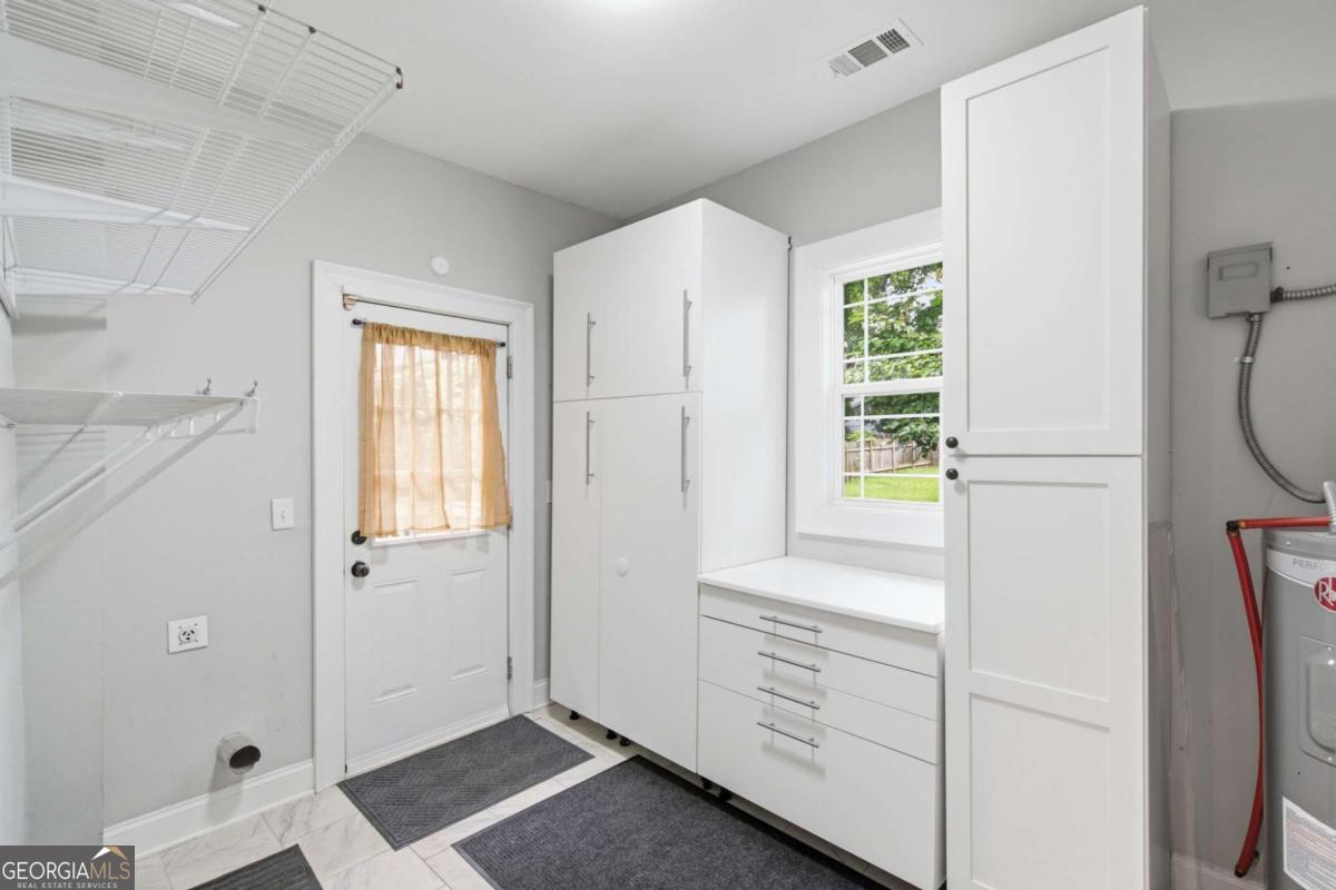 458 W Ontario Avenue Sw Property Photo 16