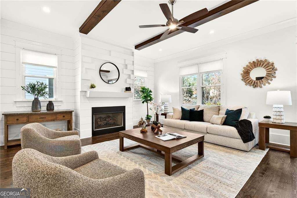 5989 Kenn Manor Way Property Photo 8