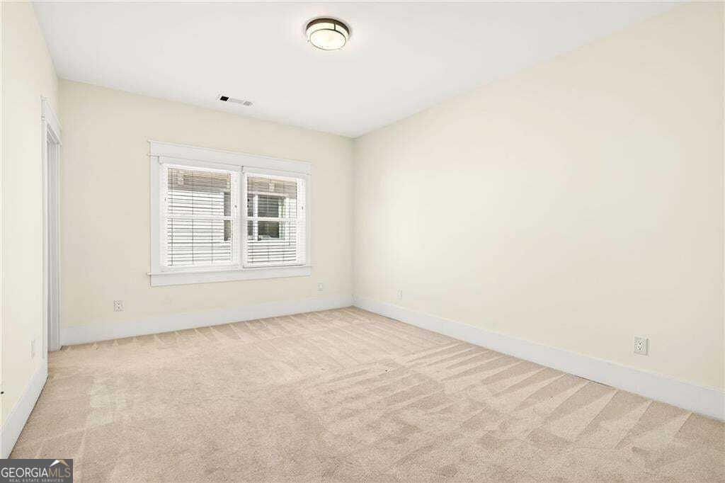 5989 Kenn Manor Way Property Photo 28