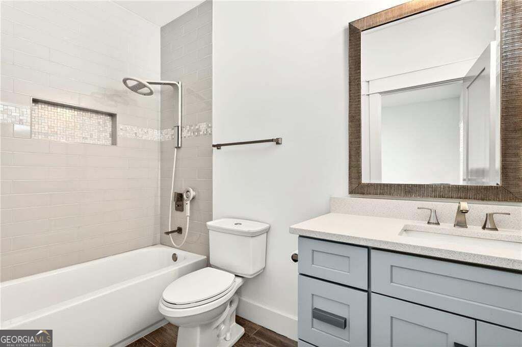 5989 Kenn Manor Way Property Photo 29