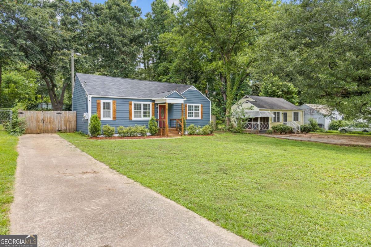 2728 Mcafee Road Property Photo 3