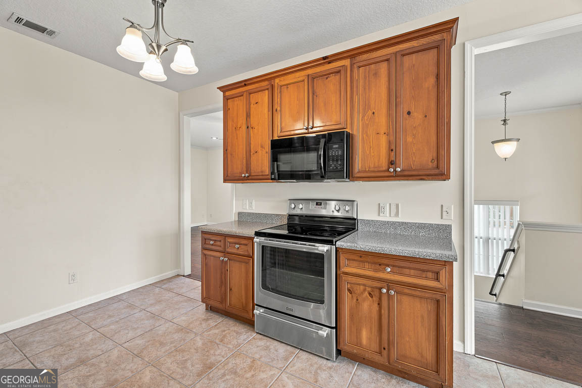 148 Drayton Circle Property Photo 7