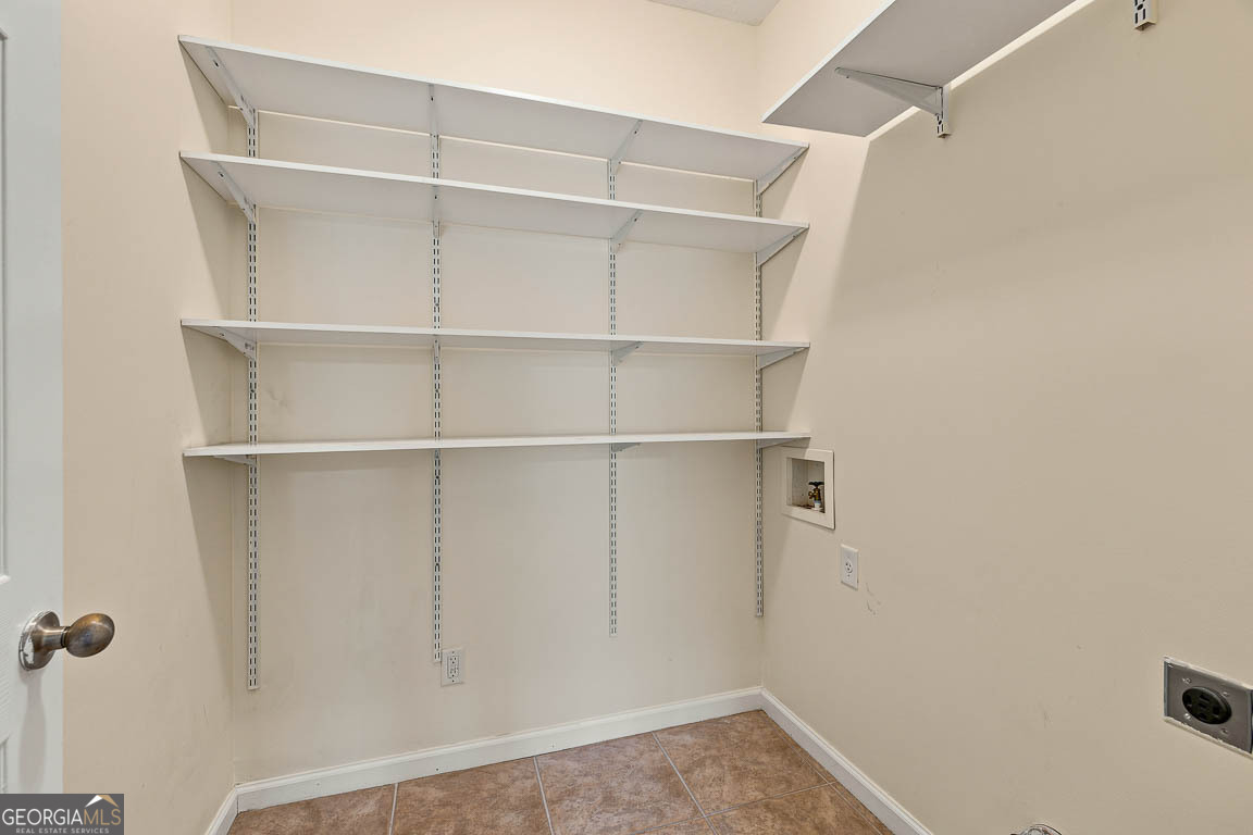 148 Drayton Circle Property Photo 14