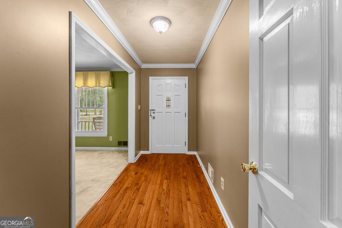 459 Prince Avenue Property Photo 18