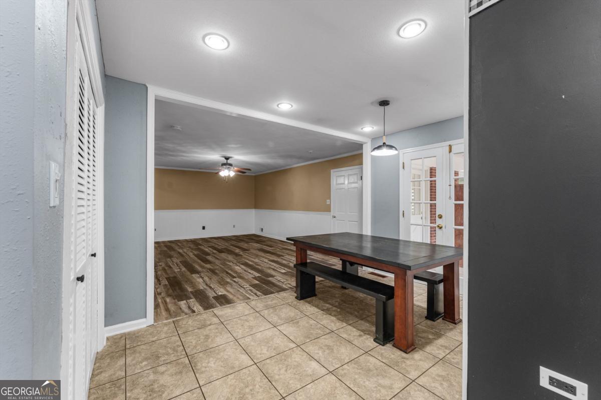 459 Prince Avenue Property Photo 32