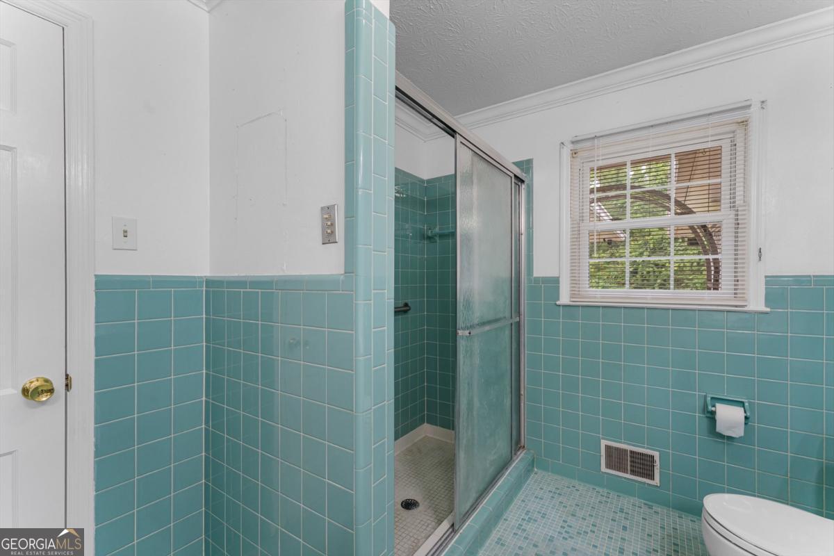 459 Prince Avenue Property Photo 46