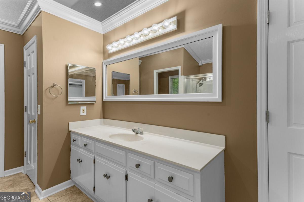 459 Prince Avenue Property Photo 60
