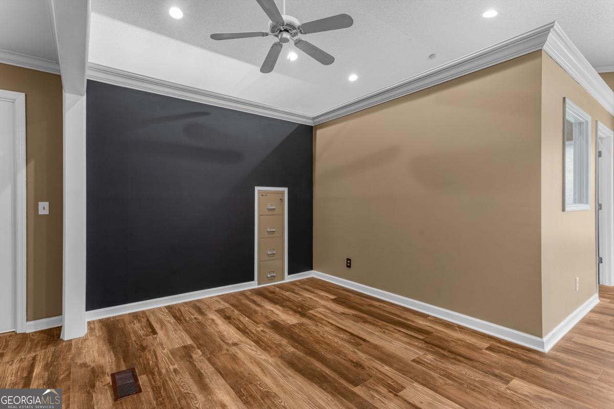 459 Prince Avenue Property Photo 65