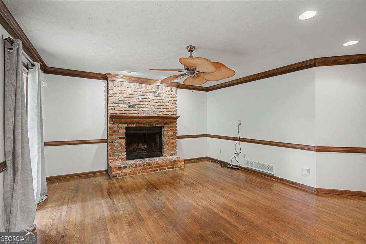 4352 Deerbrook Way Property Photo 25
