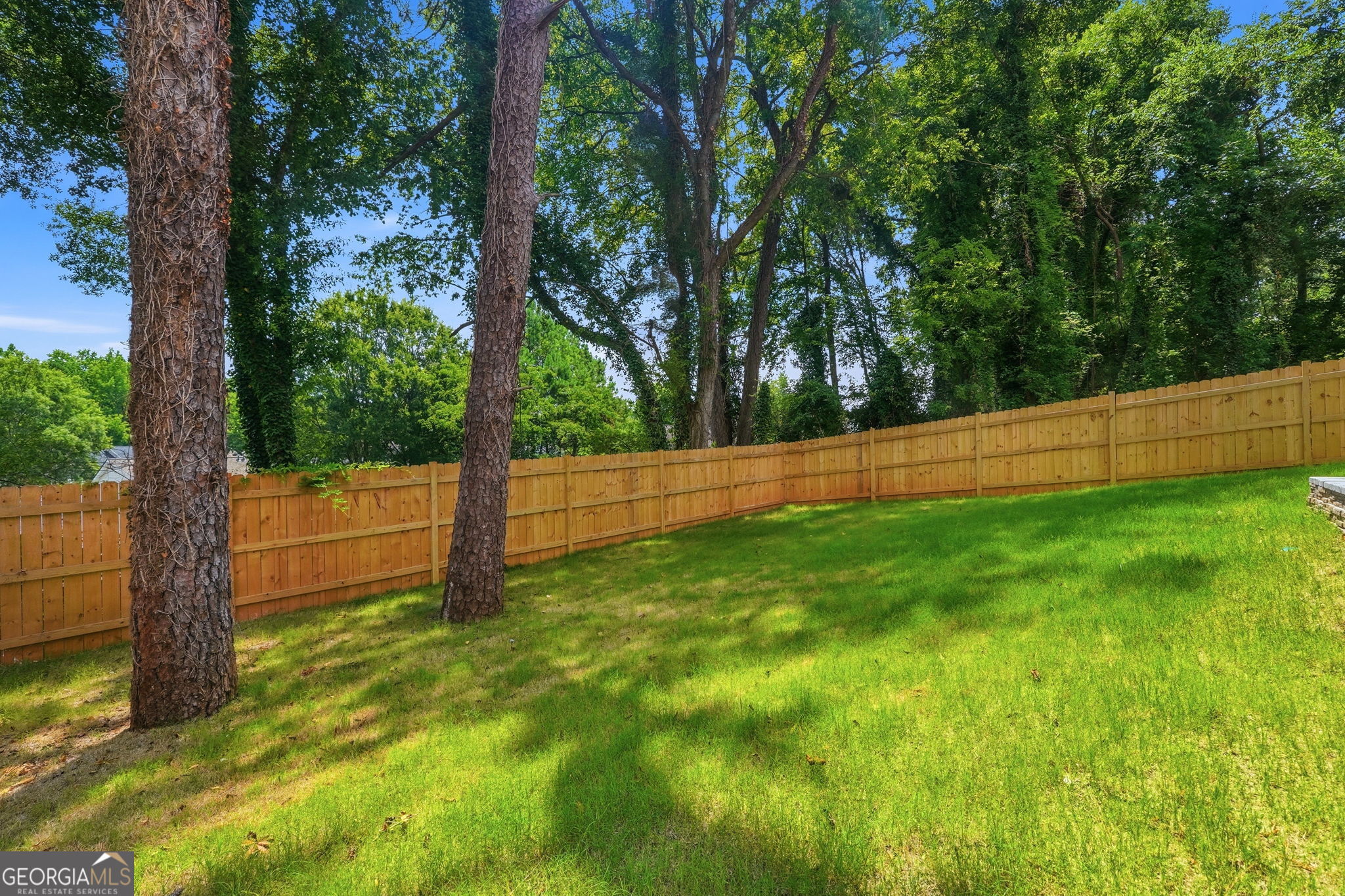 1361 Warren Avenue Property Photo 53