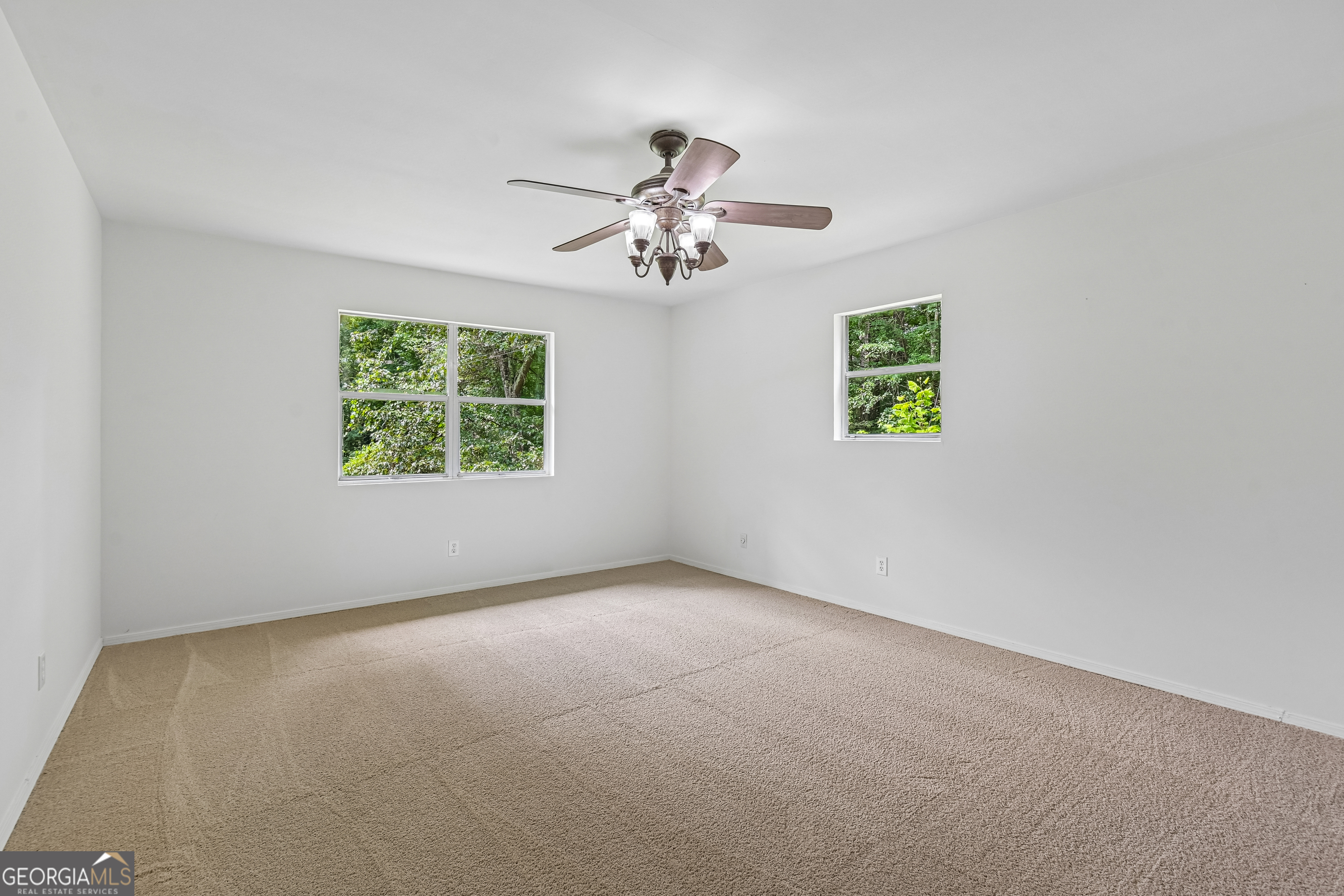 161 Patrick Drive Property Photo 3