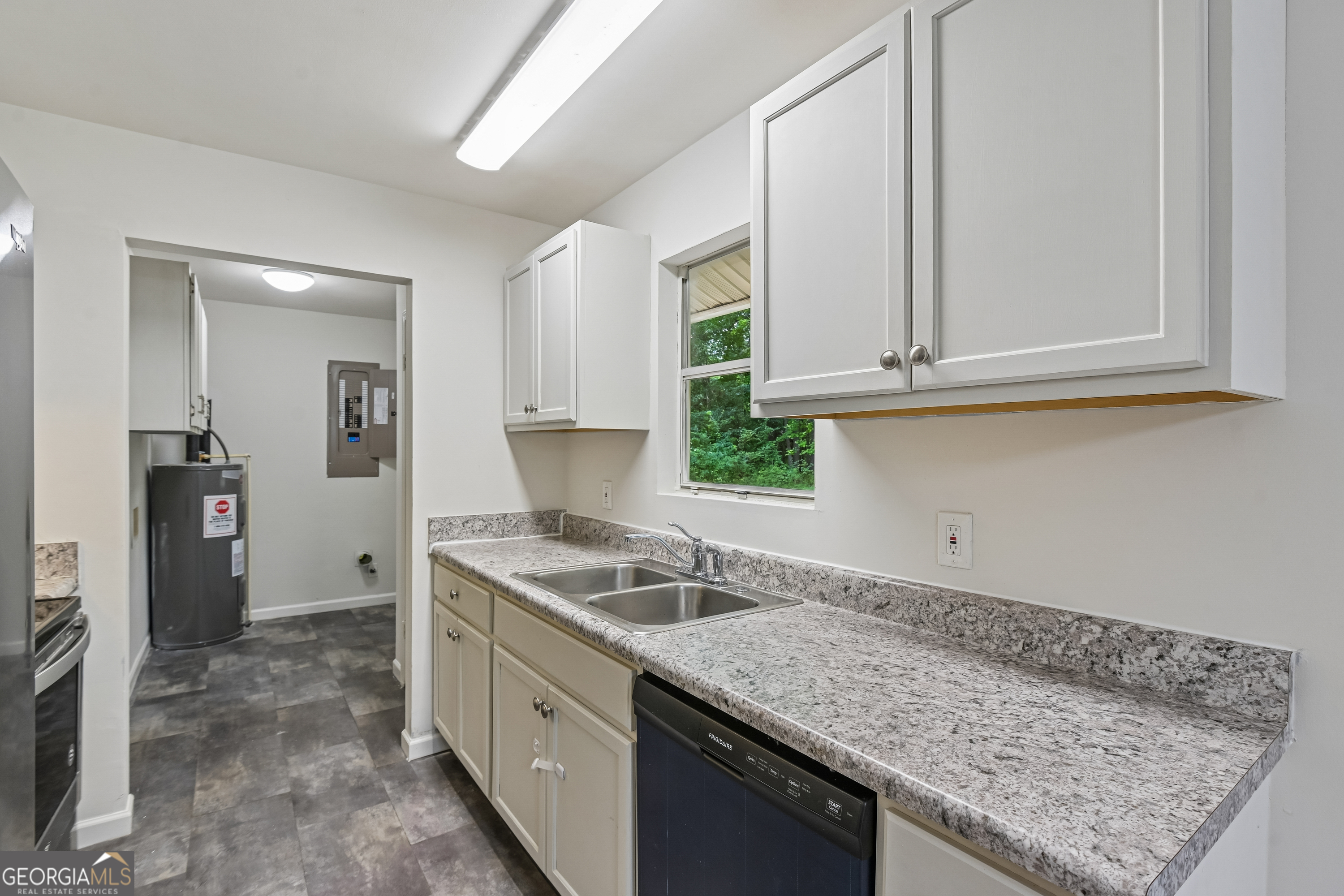 161 Patrick Drive Property Photo 9