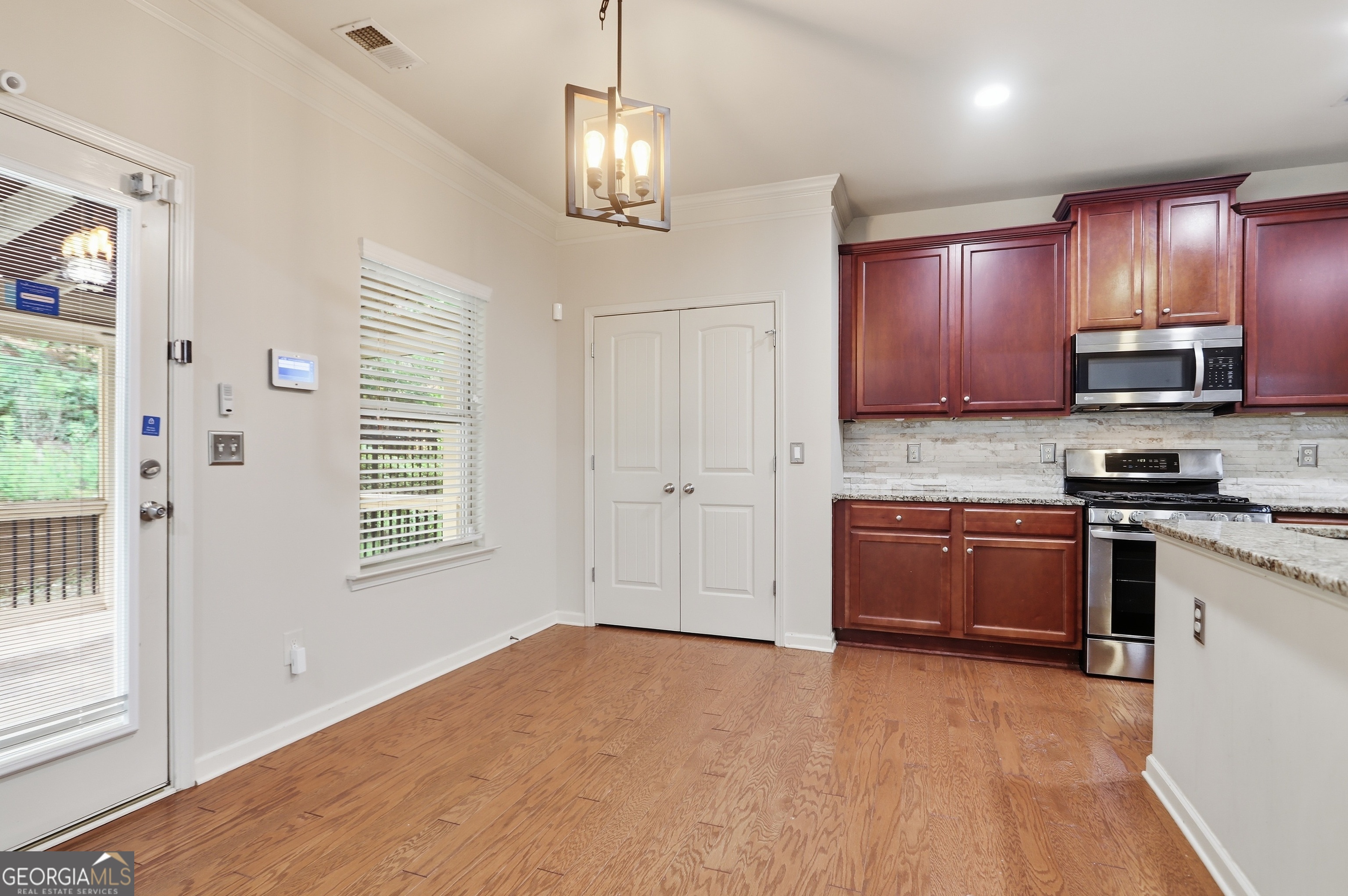 1825 Habersham Villa Drive Property Photo 9