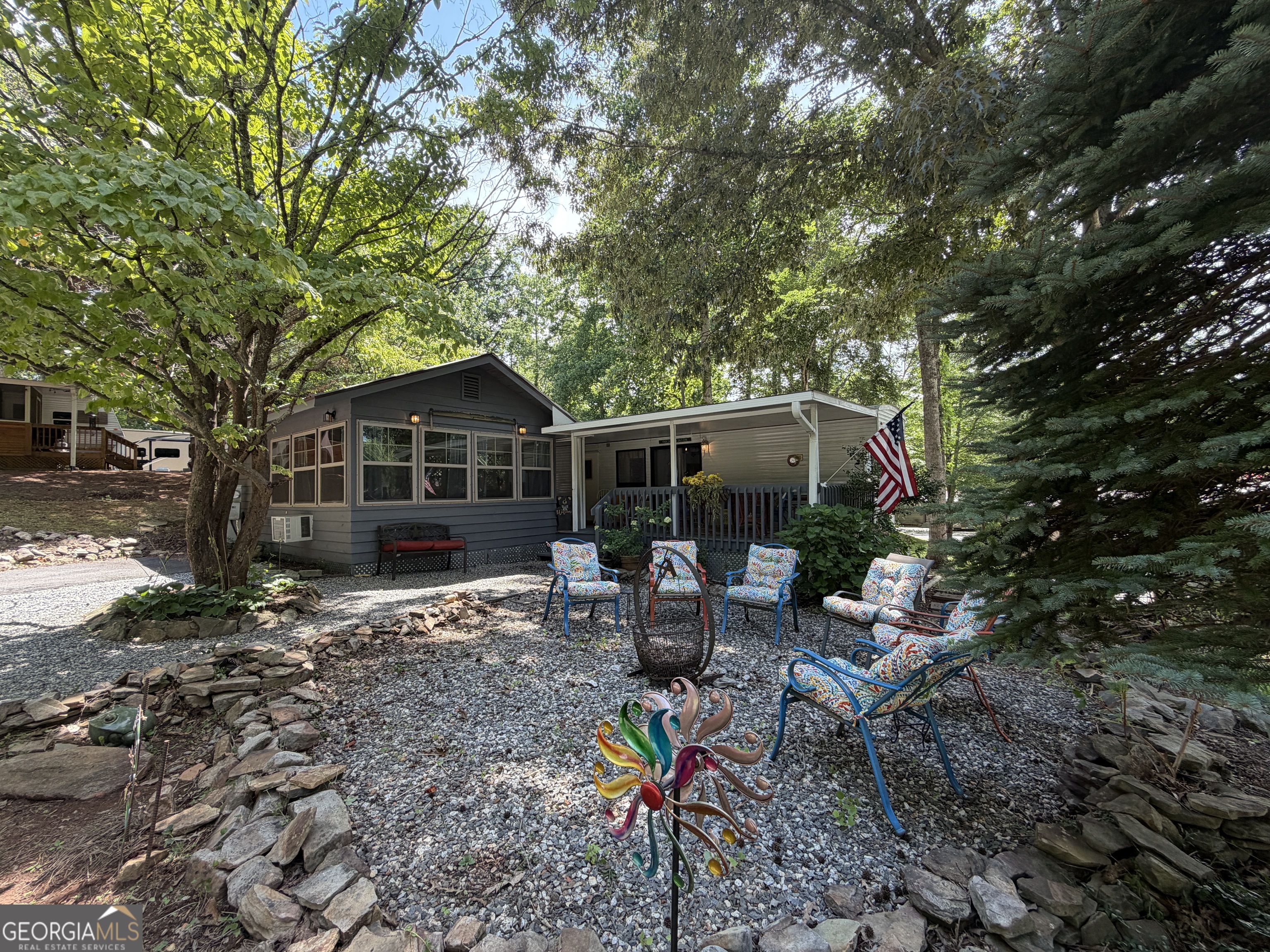 21 Happy Trail Property Photo 1