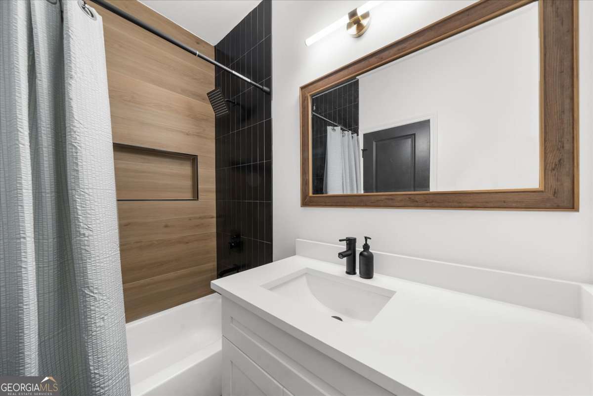 2309 Second Avenue Property Photo 42
