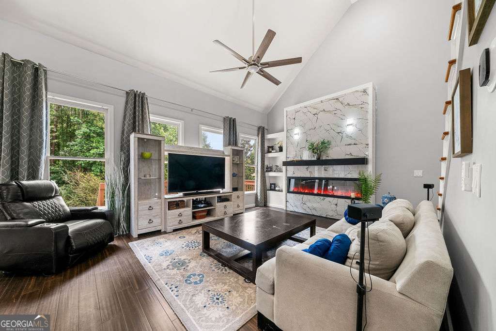 44 Copper Leaf Way Property Photo 10