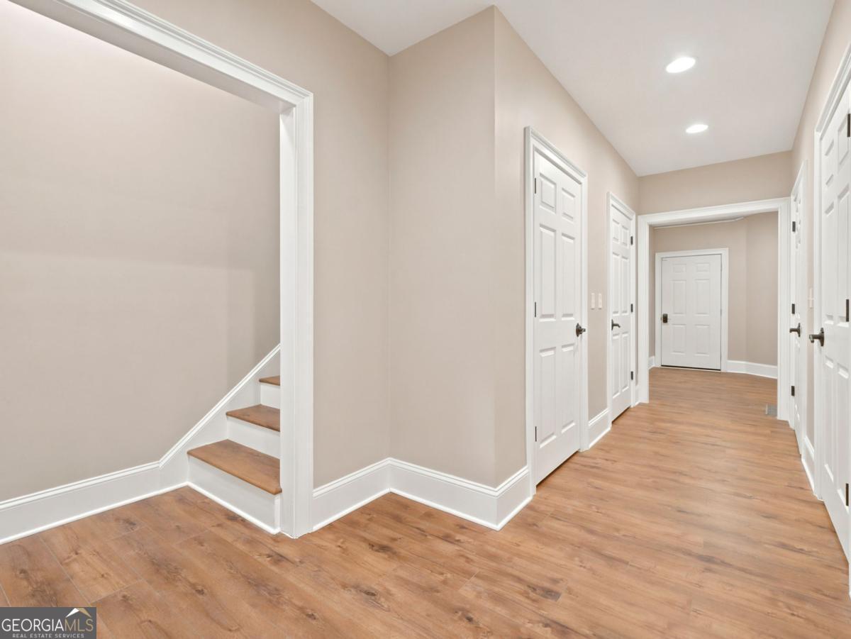 408 Sumner Lane Property Photo 41