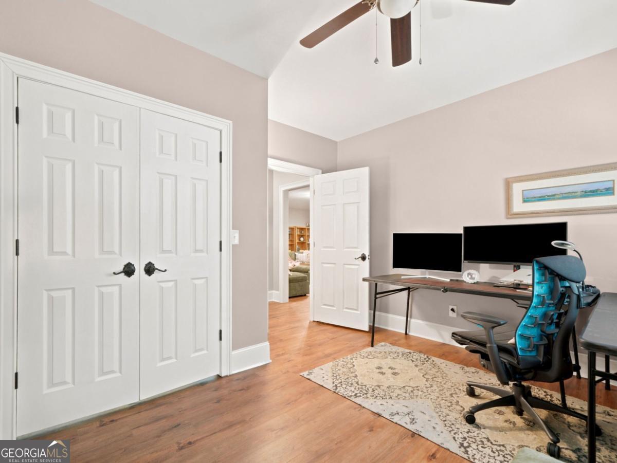 408 Sumner Lane Property Photo 45
