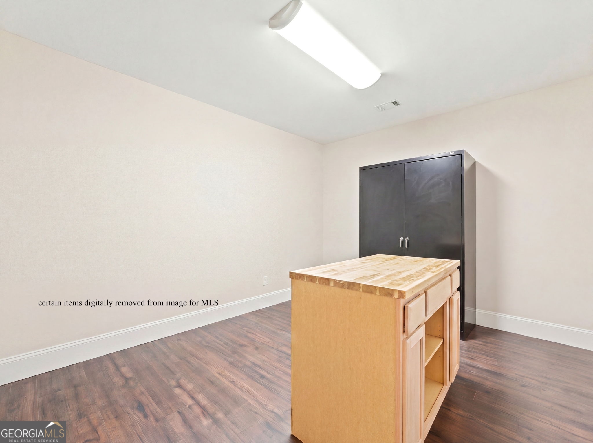 408 Sumner Lane Property Photo 47
