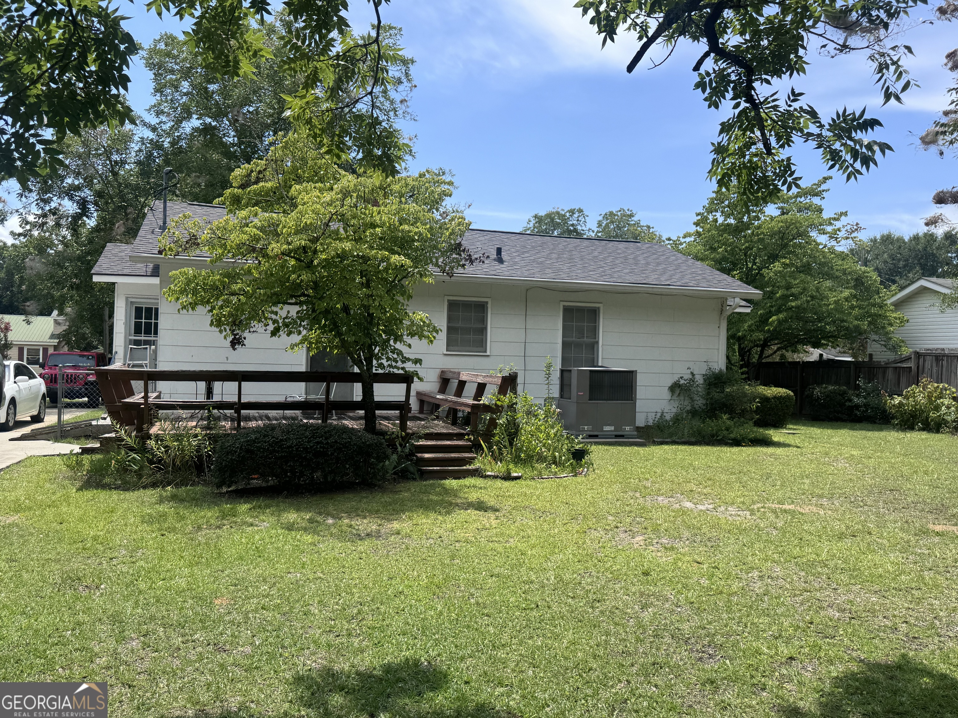 209 Vernon Street Property Photo 6