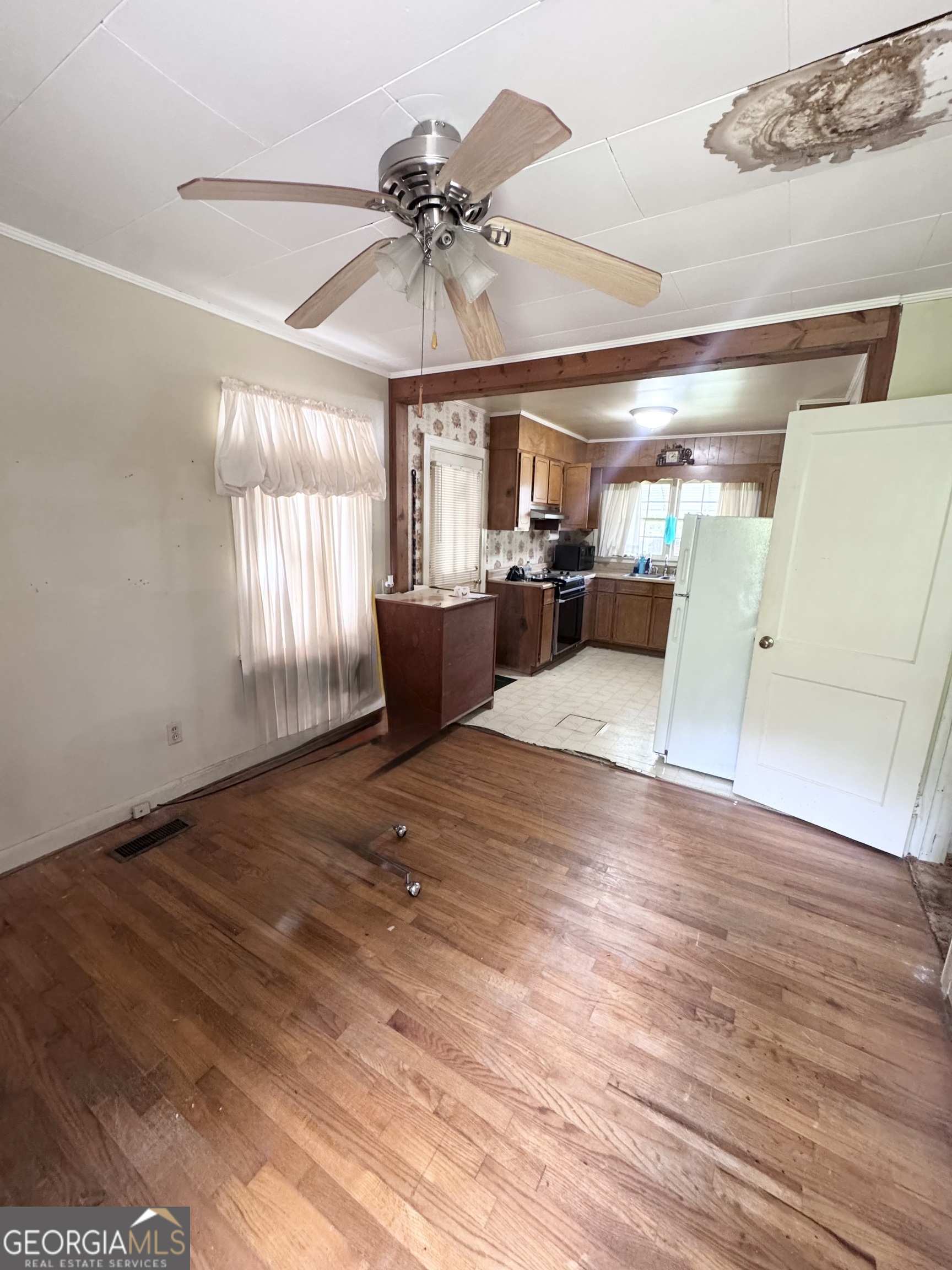 209 Vernon Street Property Photo 14