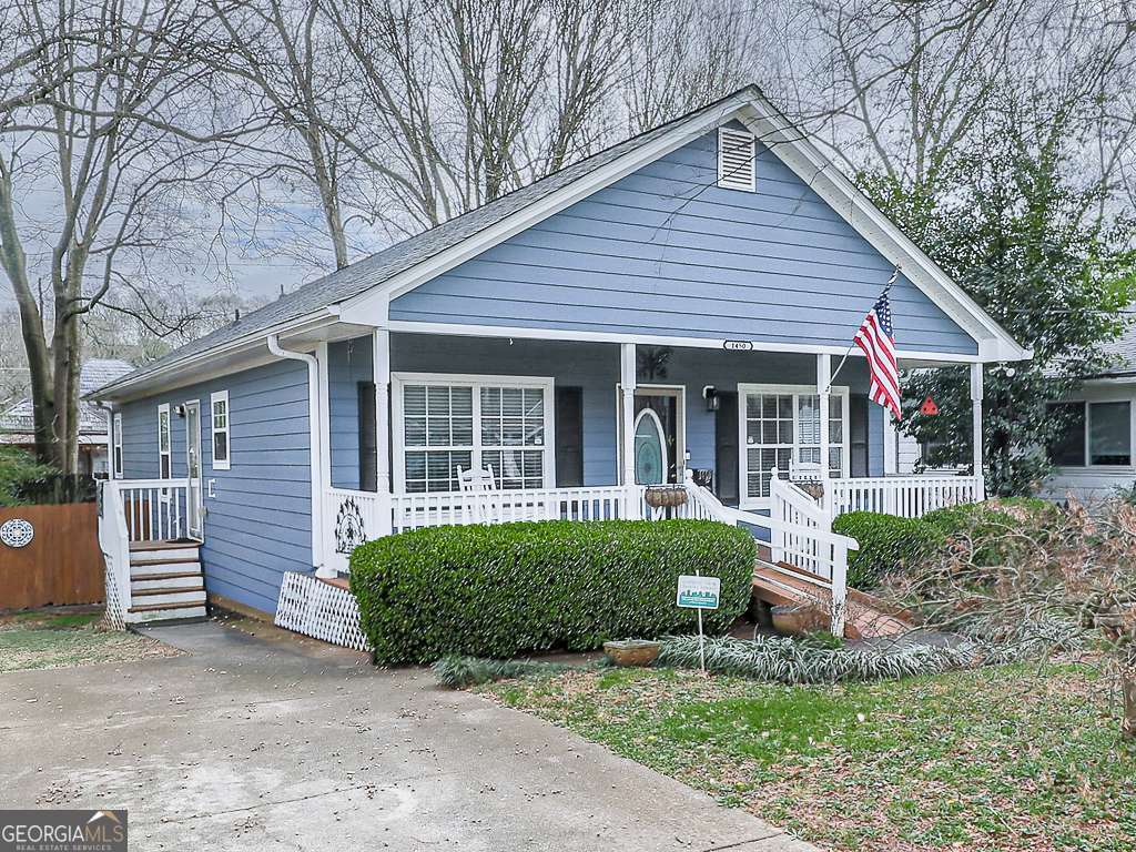 1450 Athens Avenue Property Photo 1