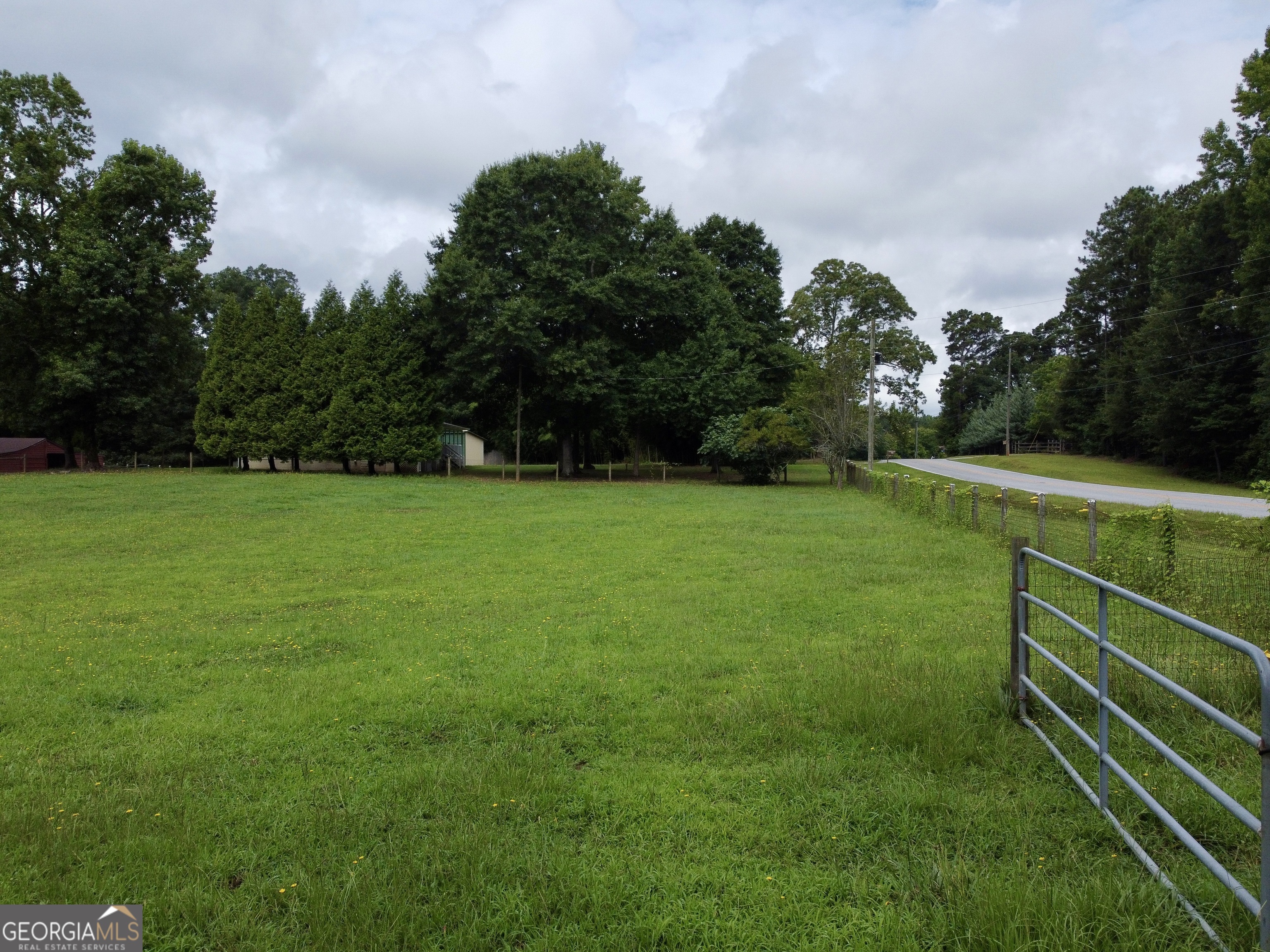 130 Ballground Road Property Photo 5