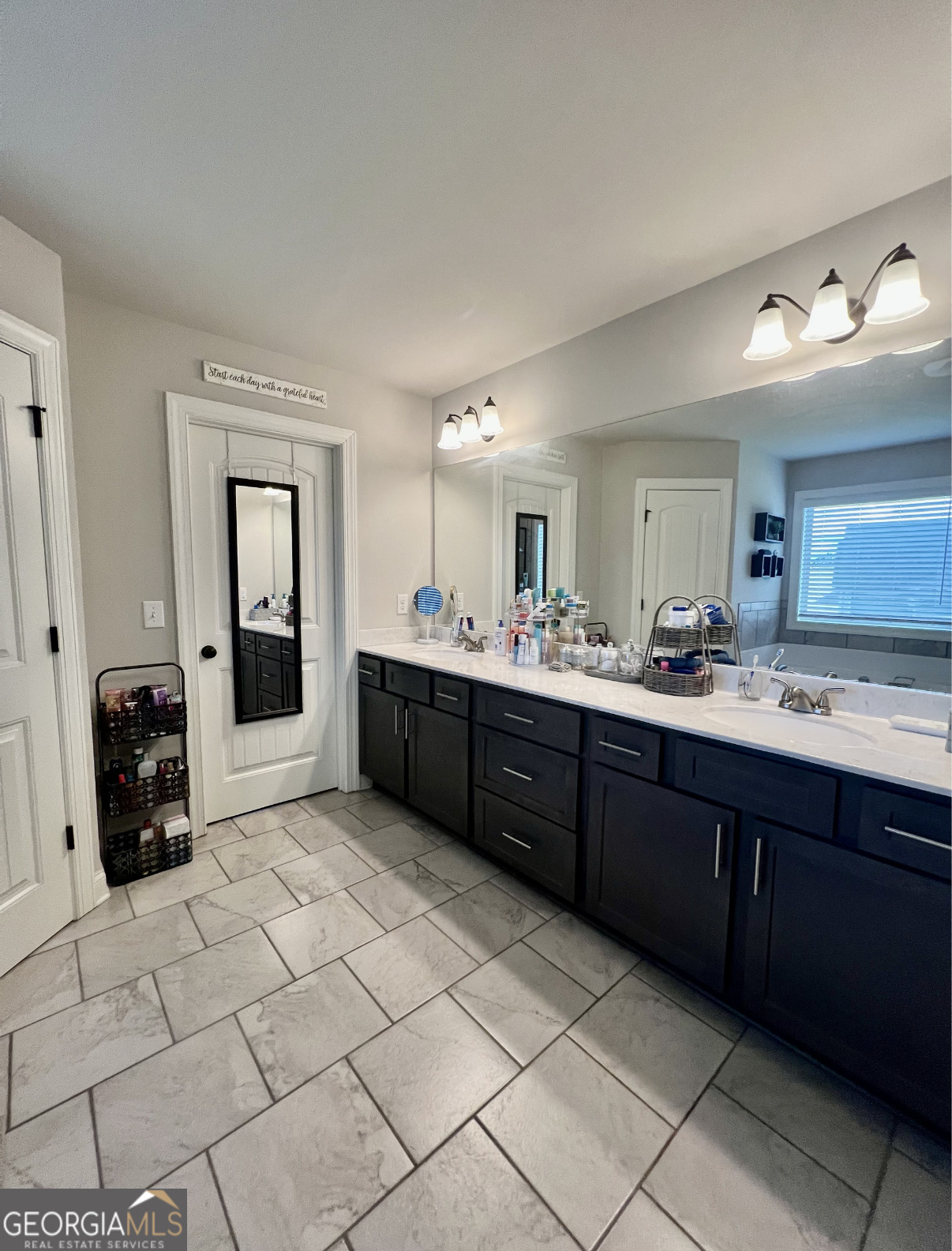 2379 Tomoka Drive Property Photo 17