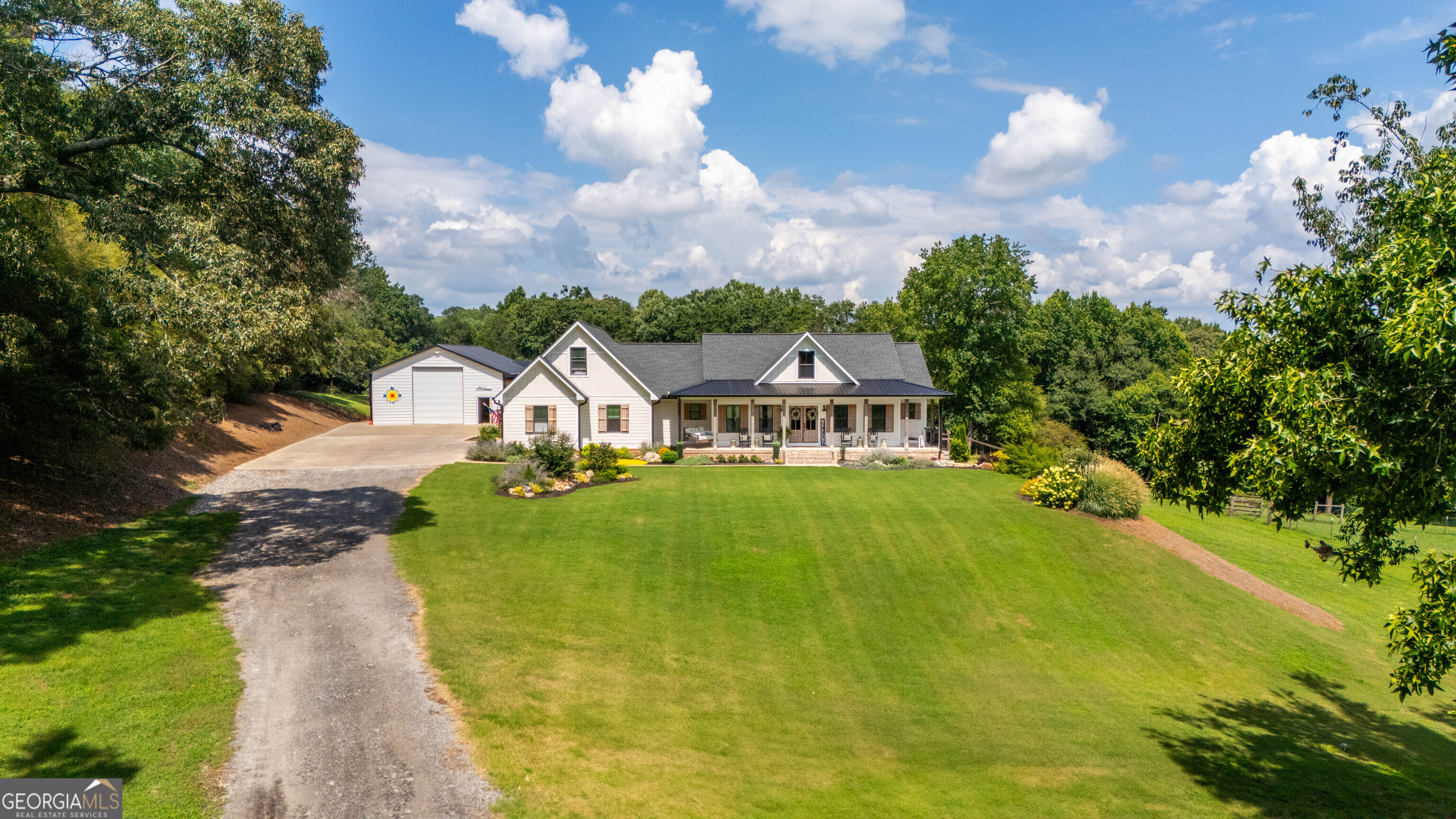 7625 W County Line Road Property Photo 2